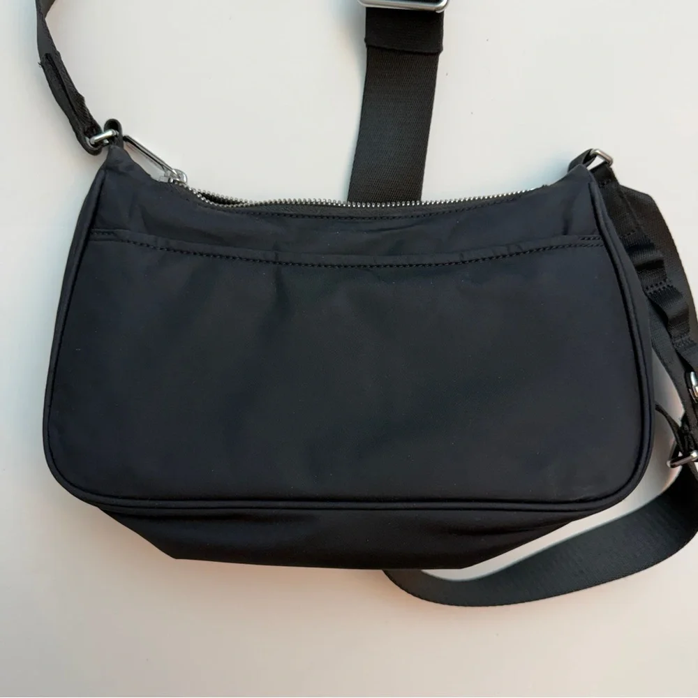 lululemon Crossbody Bag - Picture 4 of 5